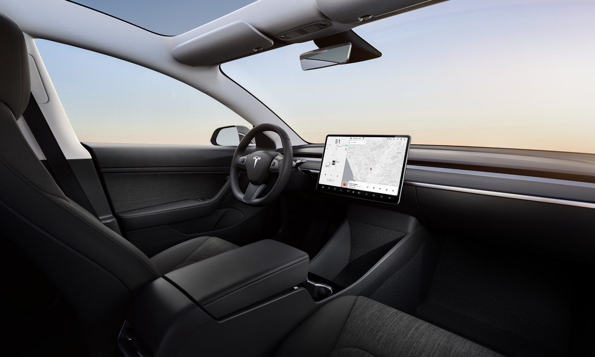 Tesla вече приема предварителните поръчки за Model 3 при цена 000 (без каквито и да било отстъпки)