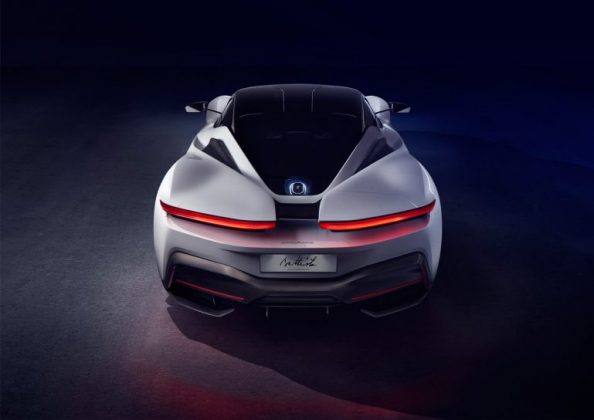 Pininfarina Battista: електрически хиперкар с мощност 1900 конски сили