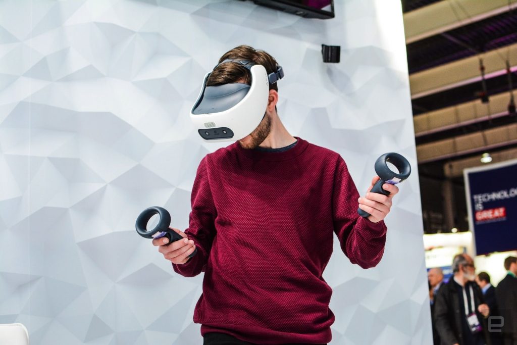 HTC VIVE представя своя самостоятелен VR шлем – VIVE Focus Plus