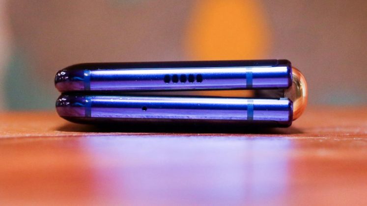 Мненията на медиите и критиците за смартфона Galaxy Fold