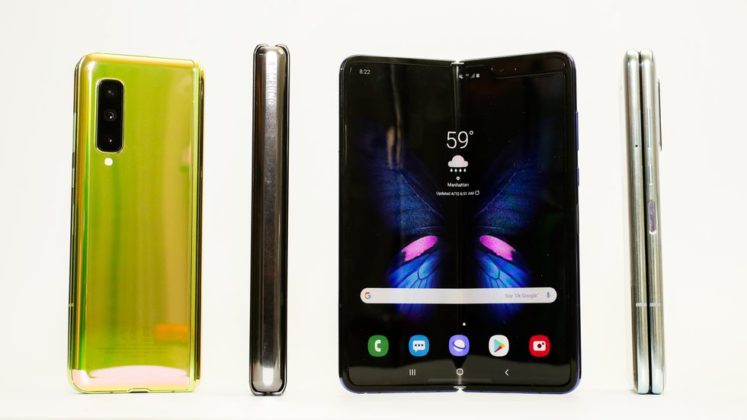 Мненията на медиите и критиците за смартфона Galaxy Fold