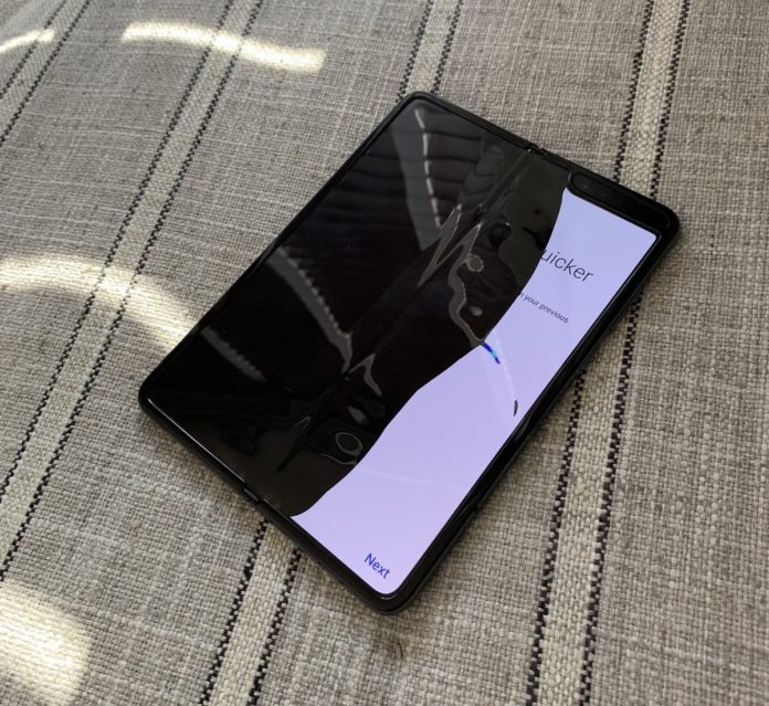 D4X5i57VUAABaLk Някои от тестовите Samsung Galaxy Fold се счупиха след два дни ползване