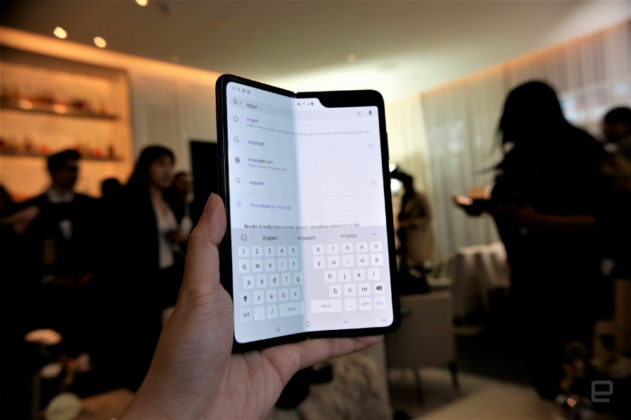 Мненията на медиите и критиците за смартфона Galaxy Fold