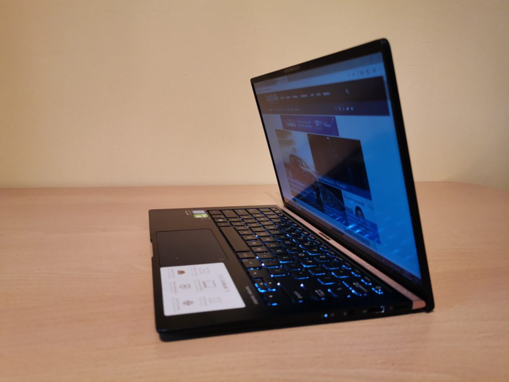Ревю на лекия, тънък и стилен 14-инчов ноутбук Asus ZenBook 14 UX433F
