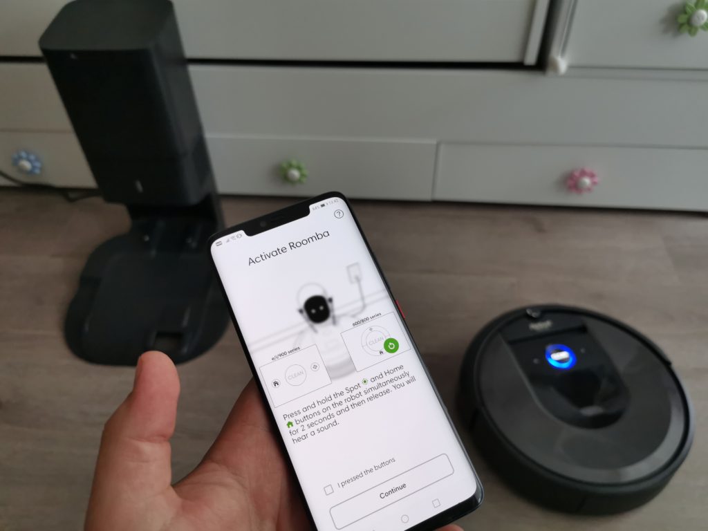 iRobot Roomba i7+ е следващото ниво при роботите за почистване