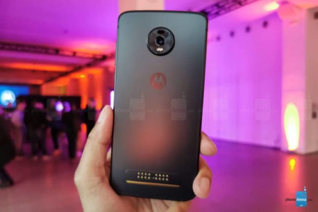 Официален анонс на смартфона Moto Z4, базиран на Snapdragon 675 и с цена 0