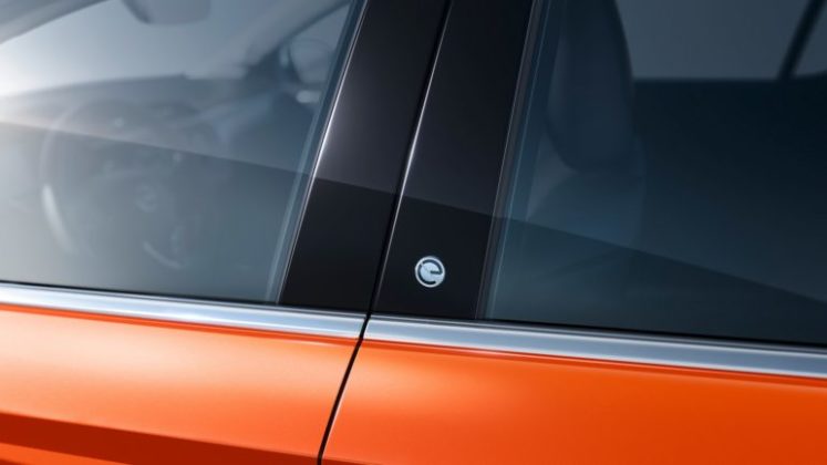 Официален анонс на серийния електромобил Opel Corsa-e