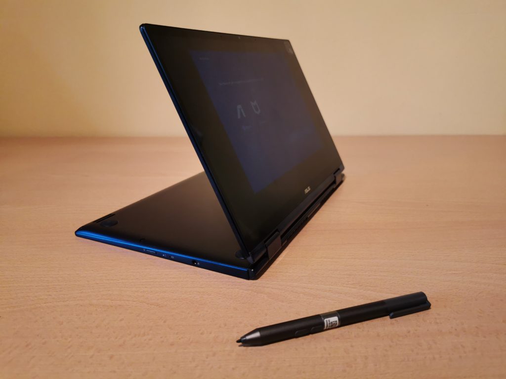 Ревю на ASUS ZenBook Flip 13 UX362F: ултрабук-трансформър от ново поколение