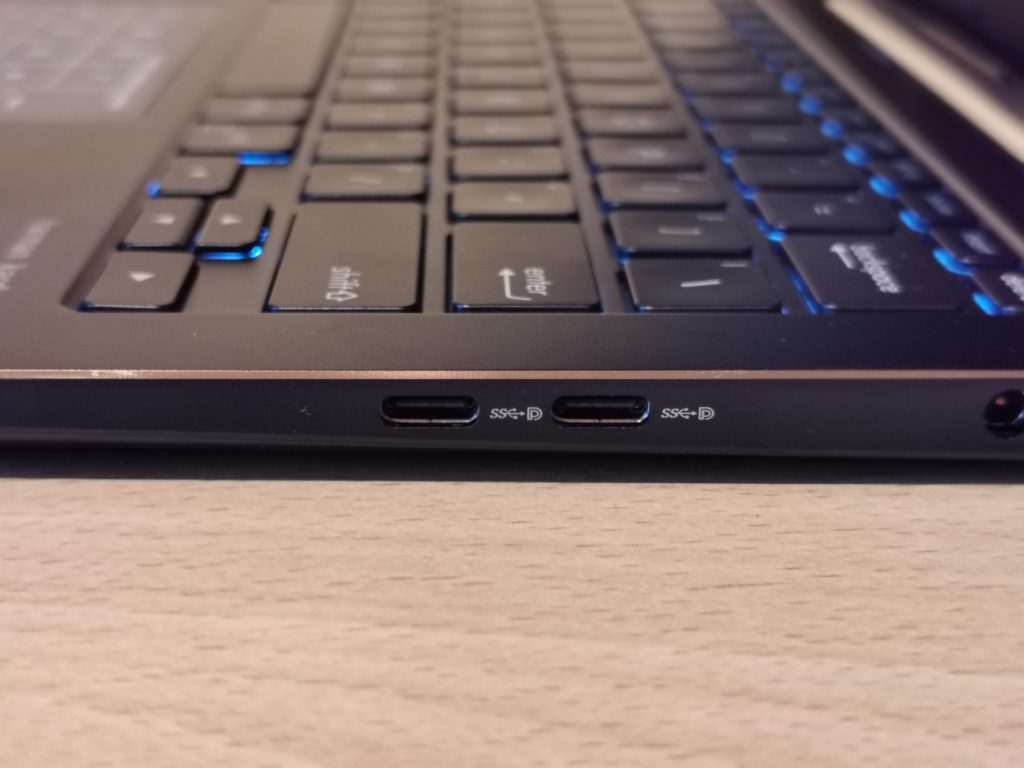 Ревю на ASUS ZenBook Flip 13 UX362F: ултрабук-трансформър от ново поколение