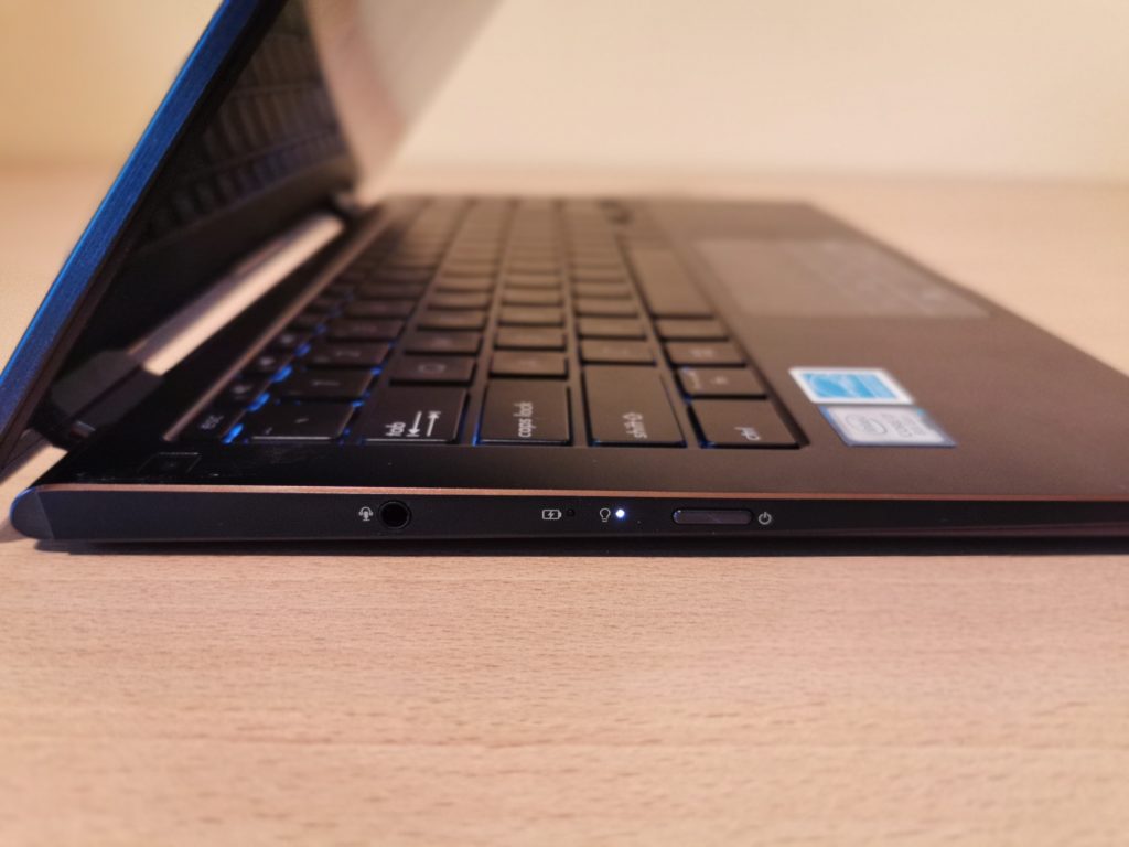 Ревю на ASUS ZenBook Flip 13 UX362F: ултрабук-трансформър от ново поколение