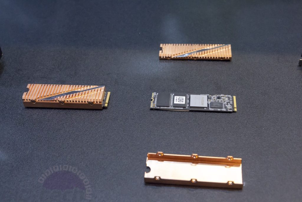 Gigabyte показа X570 дъна и PCIe 4.0 SSD, които подготвя за пазара