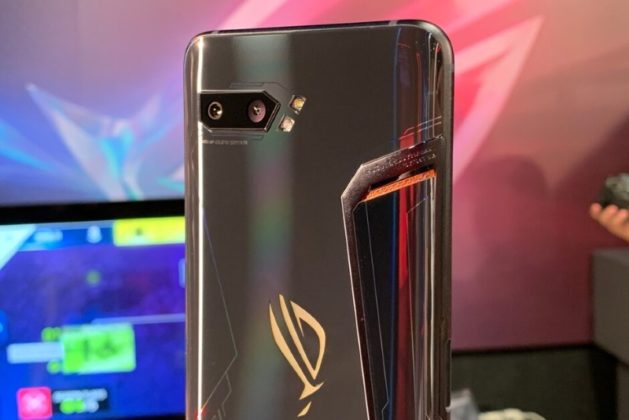ASUS ROG Phone II: геймърски смартфон с въздушно охлаждане