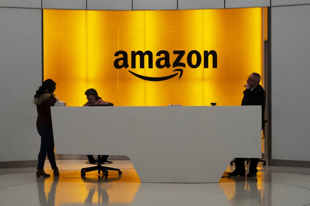 Amazon и Microsoft се борят за създаването на „военен облак“ за Пентагона