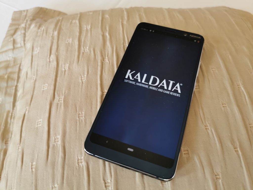 Ревю на флагманския смартфон Nokia 9 Pureview с най-необичайния набор от камери