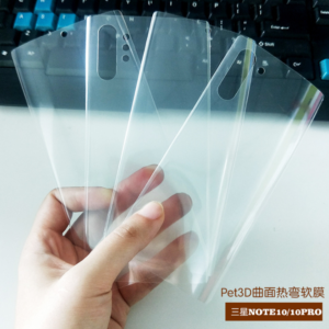 Изтекли снимки на кейсове за Note 10 и Note 10 Pro показаха разликата между двата телефона