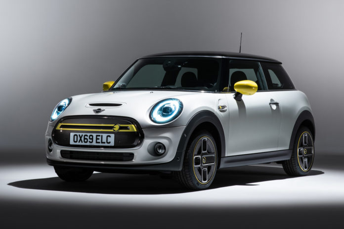 mini electric Първото напълно електрическо Mini пристига на пазара през март 2020 година