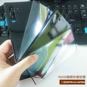 Изтекли снимки на кейсове за Note 10 и Note 10 Pro показаха разликата между двата телефона