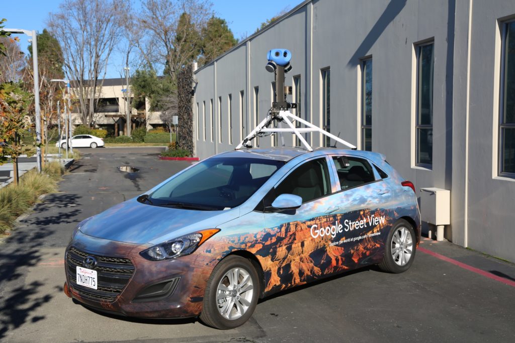 Google Street View обновява картата на България