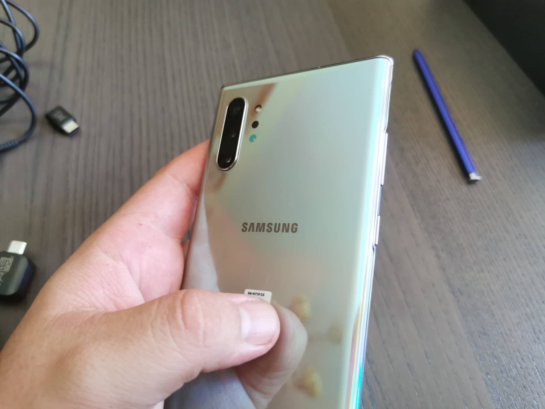 Ревю на Samsung Galaxy Note10 +: „въздушен“ стилус и огромен екран