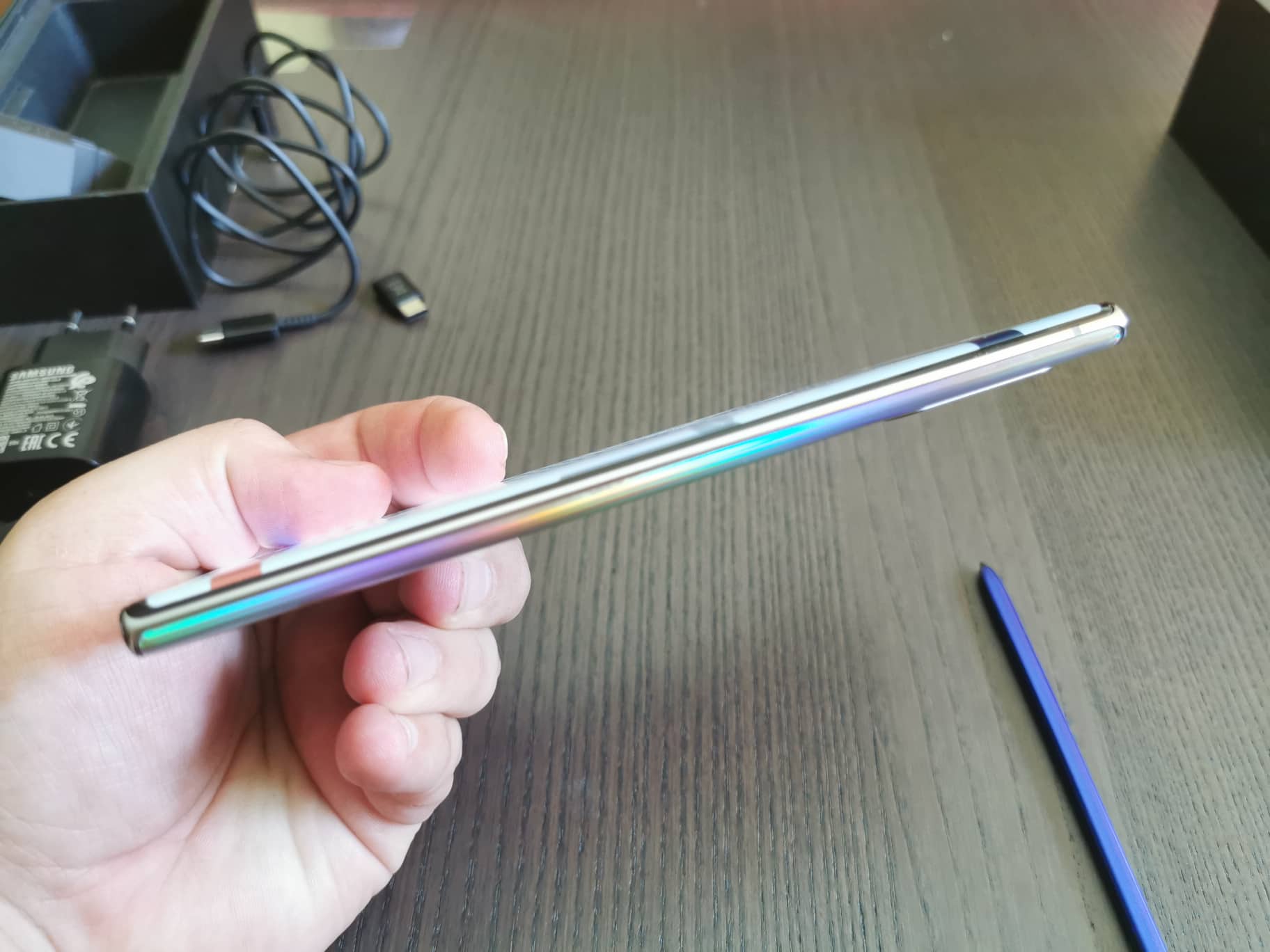 Ревю на Samsung Galaxy Note10 +: „въздушен“ стилус и огромен екран
