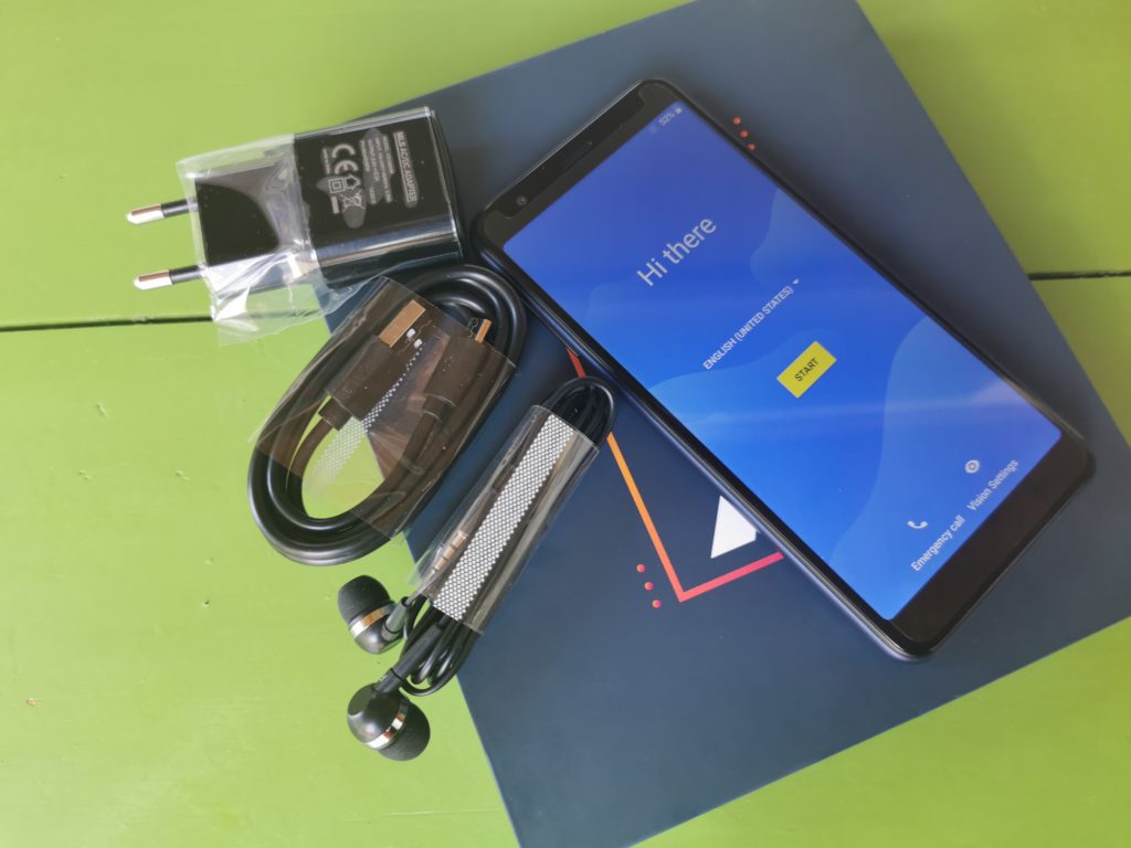 MLS MX 2019 вторият смартфон, говорещ български, в нашата редакция