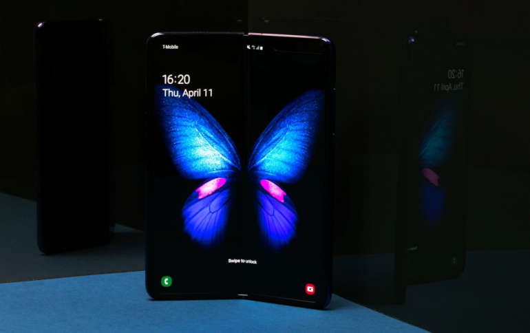 samsungfold Samsung работи с Google и Android разработчици върху оптимизацията на приложения за Galaxy Fold