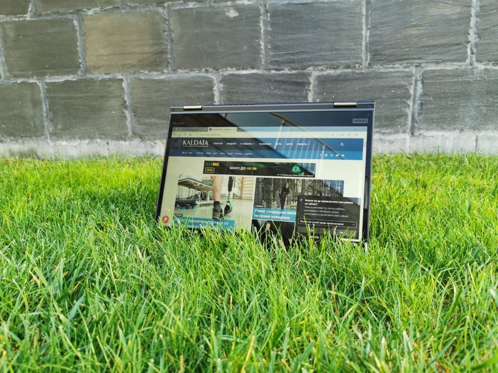 Ревю на Lenovo ThinkPad X390 Yoga – бизнес ноутбук-трансформър