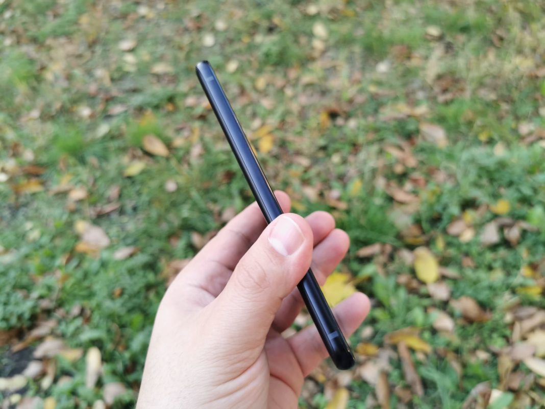Ревю на Motorola One Zoom с четири камери