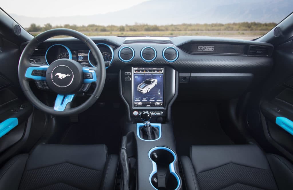 Ford представи електрически Mustang с ръчна скоростна кутия