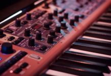 Първият хитов музикален формат в интернет не беше MP3, а MIDI