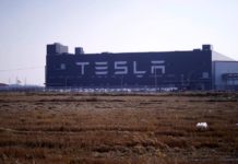 Китайските банки отпускат на Tesla кредит от $1,29 милиарда при най-ниска лихва