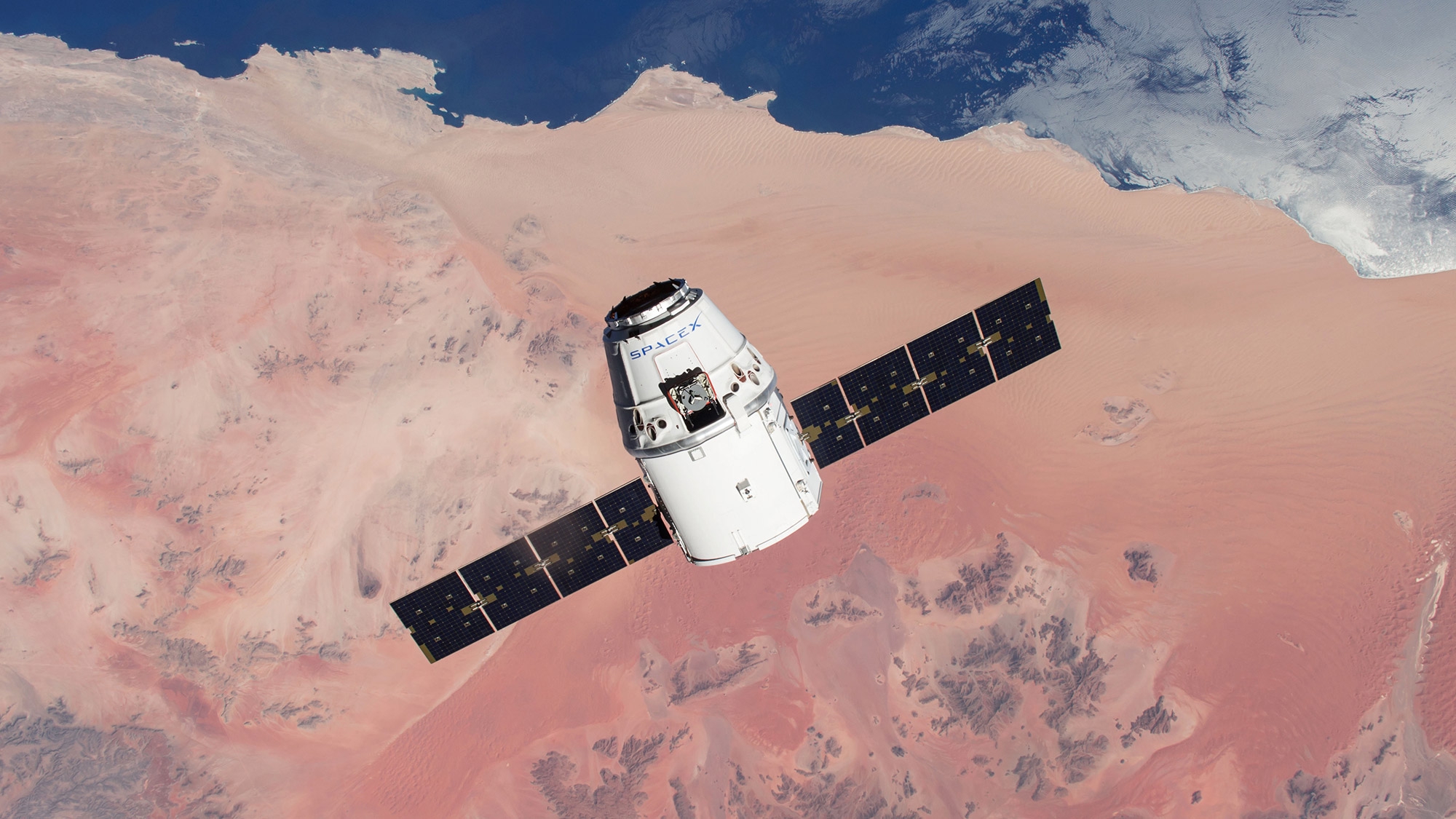 SpaceX премина важни тестове преди пилотираните полети до МКС