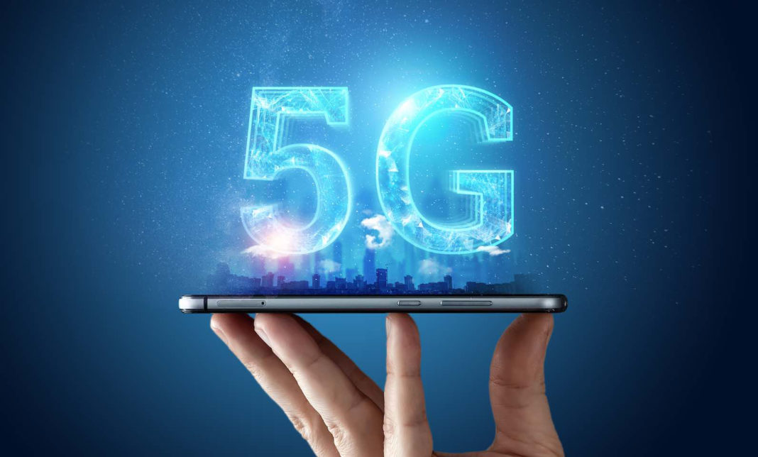 5G Samsung води на пазара за 5G смартфони с дял от 74%