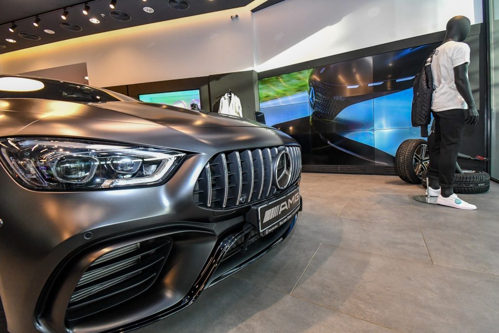 Първият магазин на Mercedes-Benz в България отвори врати