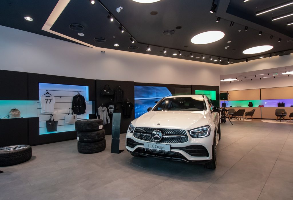 Първият магазин на Mercedes-Benz в България отвори врати