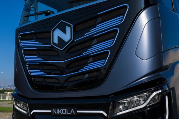 Nikola и Iveco представиха съвместния товарен електромобил Nikola Tre
