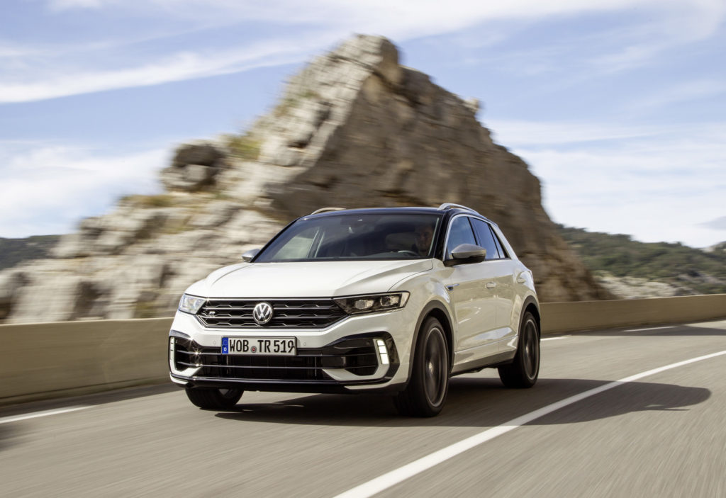 Volkswagen представи новия T-Roc R