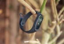 Realme работи по конкурент на Xiaomi Mi Band