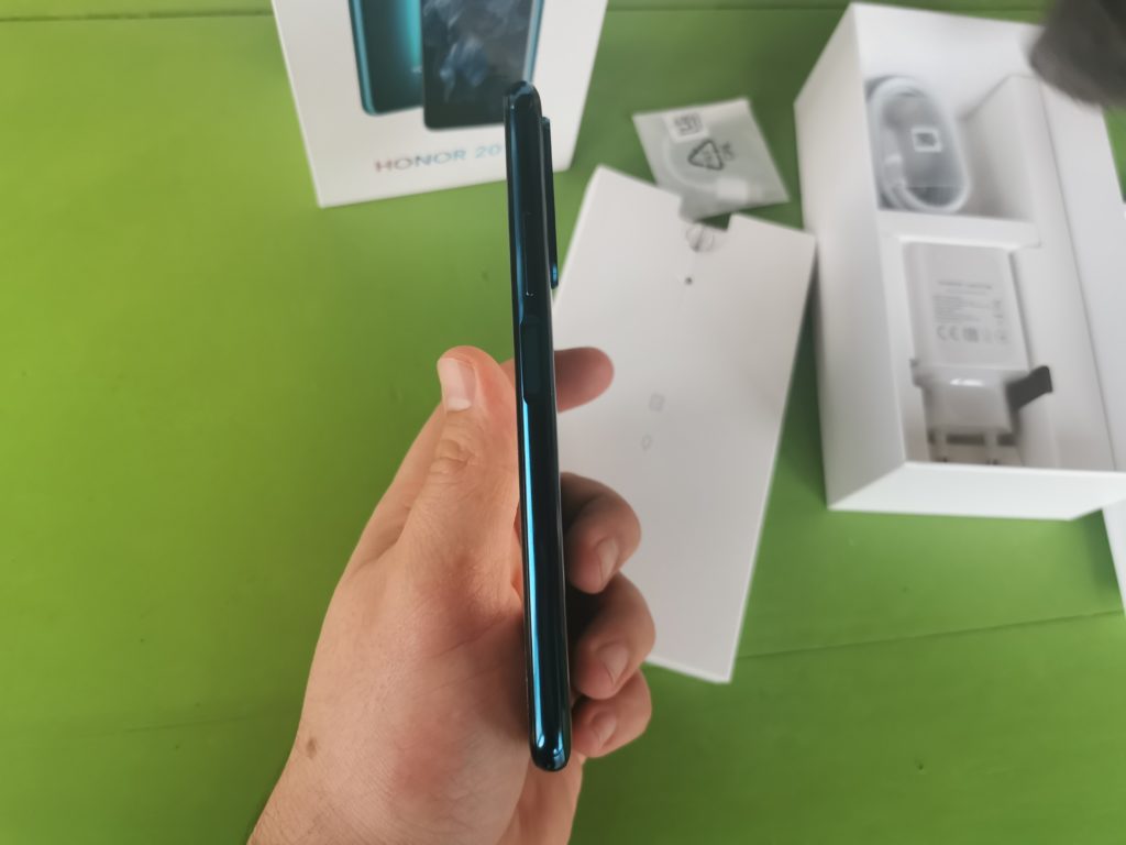 Ревю на Honor 20 Pro
