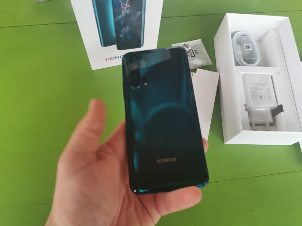 Ревю на Honor 20 Pro