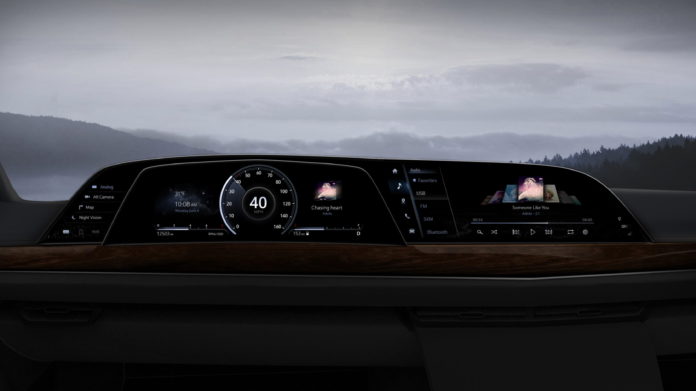 LG P-OLED_Cadillac 01_ Кадилак Ескалейд 2021 ще е първият автомобил с извито OLED табло