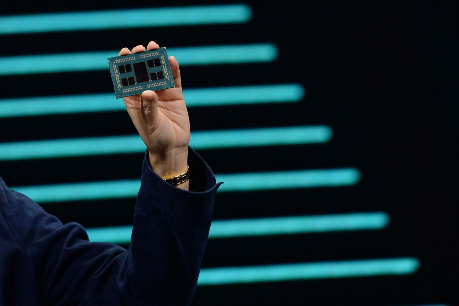 AMD съществено увеличи прихода и печалбата; Zen 3 и RDNA 2 излизат до края на годината