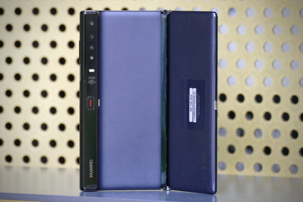 Huawei Mate Xs – това ли е сгъваемият телефон, който искахме да видим?