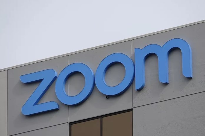Алекс Стамос ще подобрява доверието в Zoom