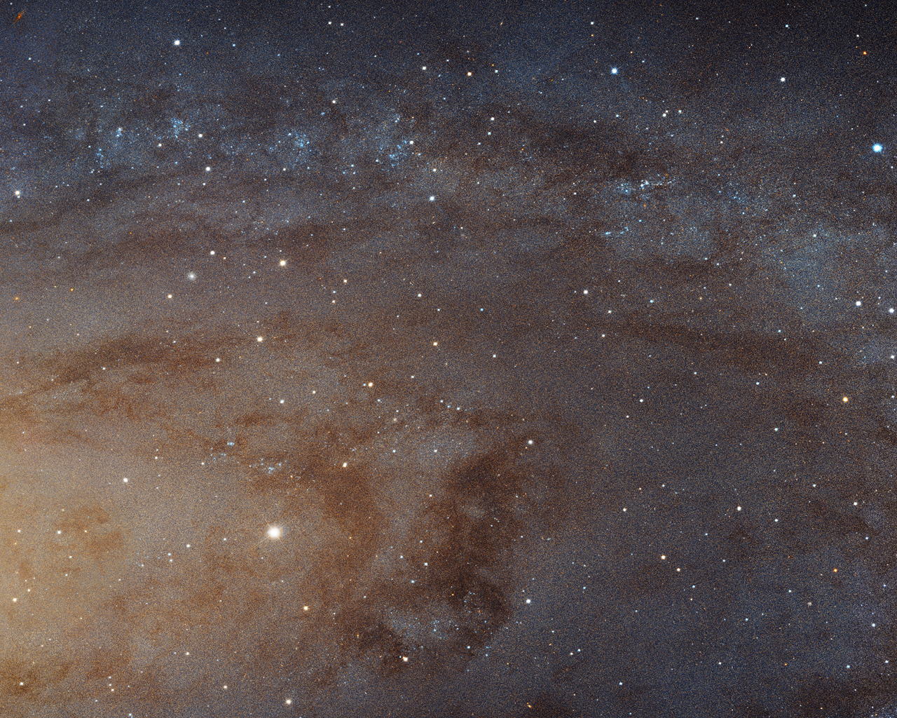 30 изумителни изображения на телескопа Hubble по повод 30 години от изстрелването му (галерия)