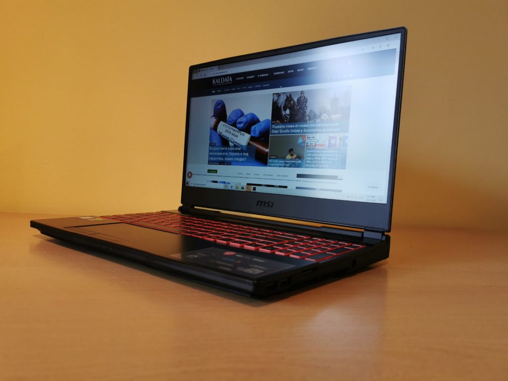 Ревю на геймърския лаптоп MSI GL65
