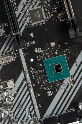 Ревю на дънната платка MSI MAG Z490 Tomahawk