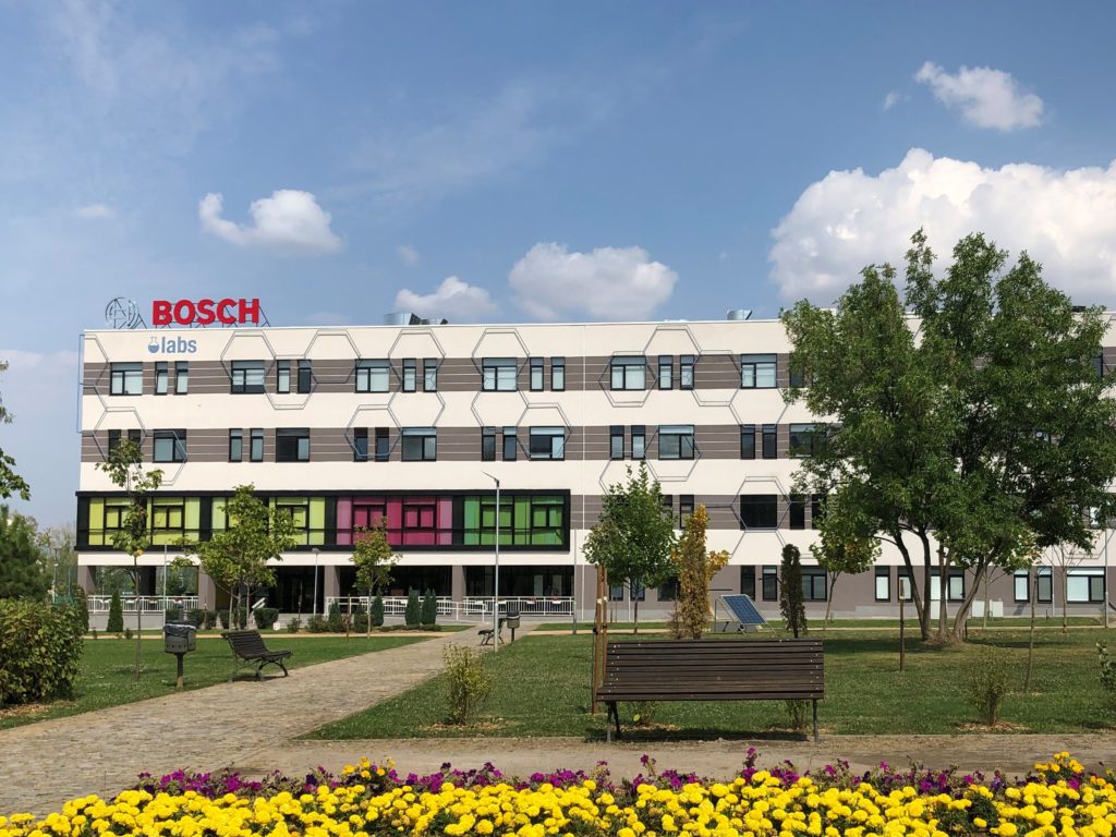 Първият инженеринг център на BOSCH в София стана на една година