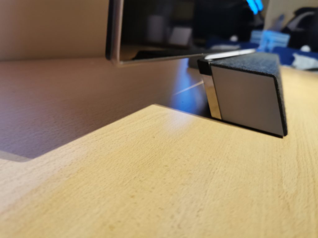Ревю на Philips OLED+934 – впечатляваща комбинация от картина и звук