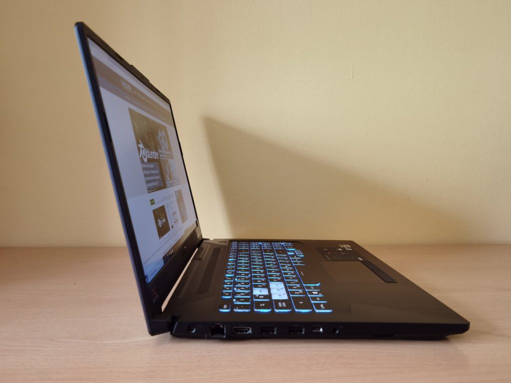Ревю на ASUS TUF A17 (FA706) – геймърски лаптоп с новия Ryzen 7 4800H